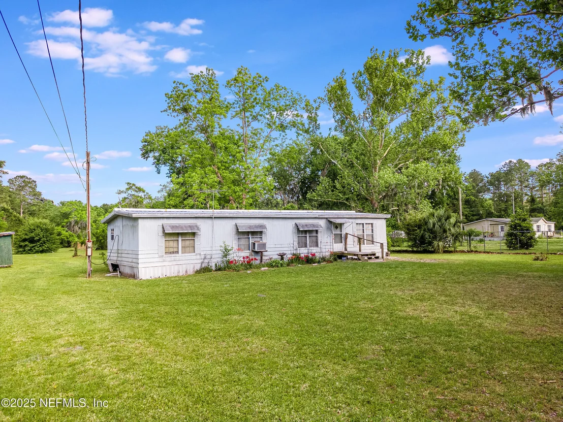Photo of 14111 GROVER Road