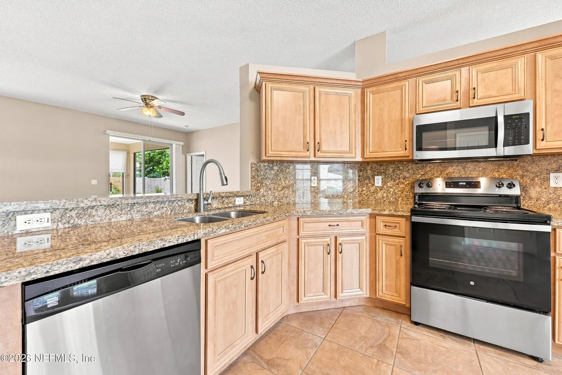 Photo of 28 BECKNER Lane