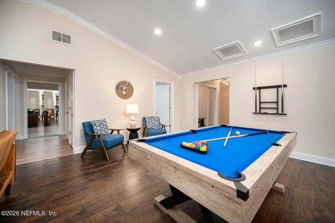 Photo of 4293 WALNUT Bend