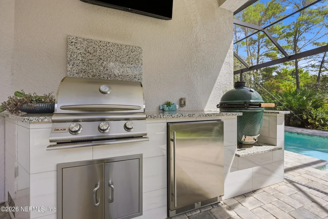 Photo of 383 MEDIO Drive