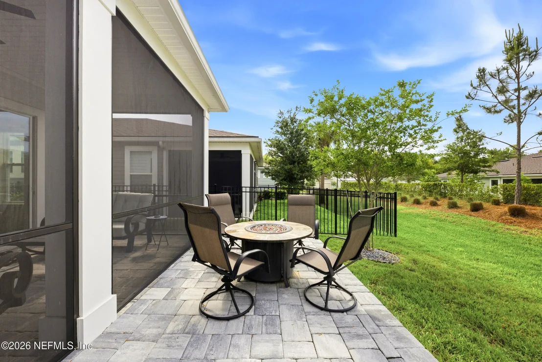 Photo of 351 LADYSLIPPER Drive