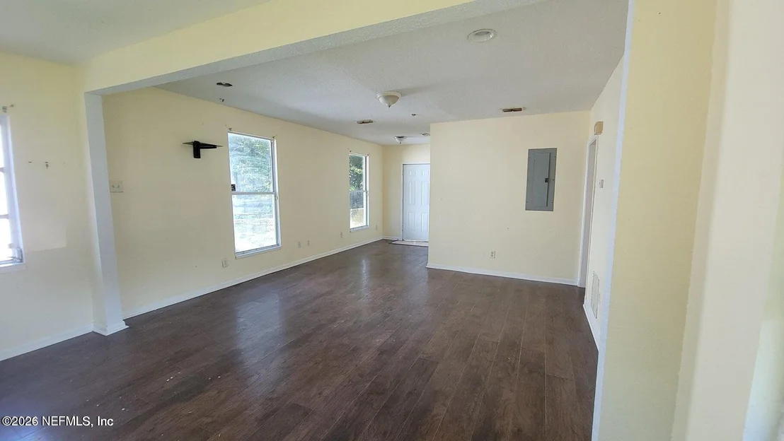 Photo of 3112 THOMAS Street