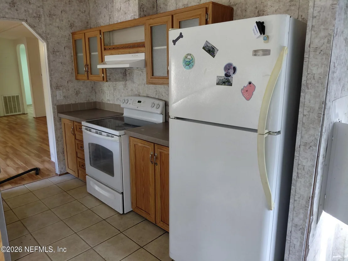 Photo of 426 CARTERET Road