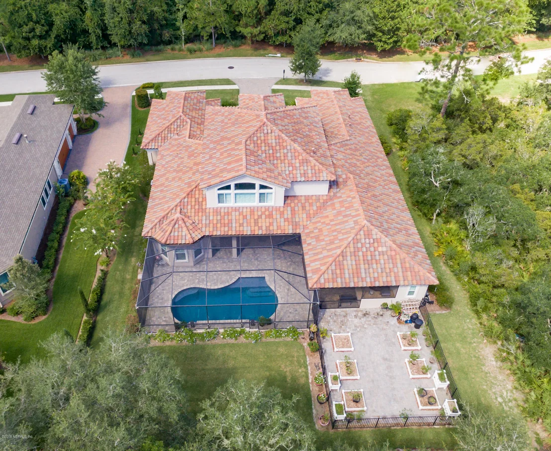 Photo of 216 VALE Drive