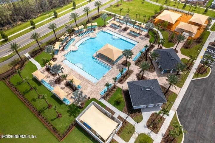 Photo of 428 BLUE HAMPTON Drive