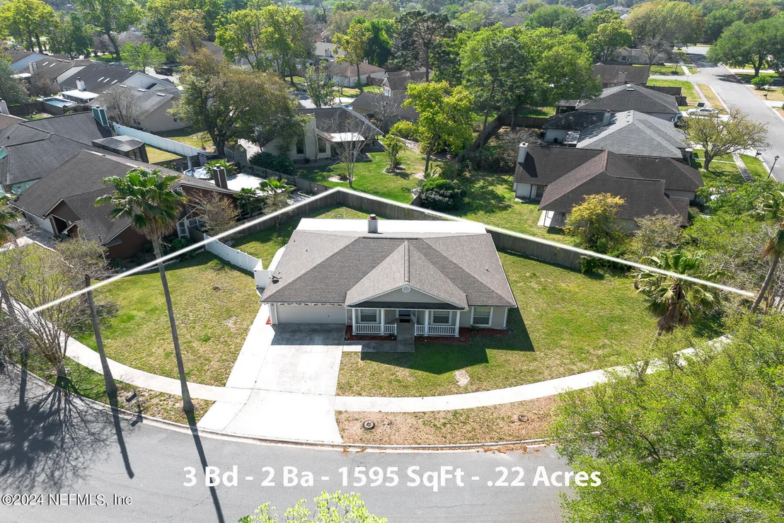 Photo of 8666 CHARLESGATE Circle N