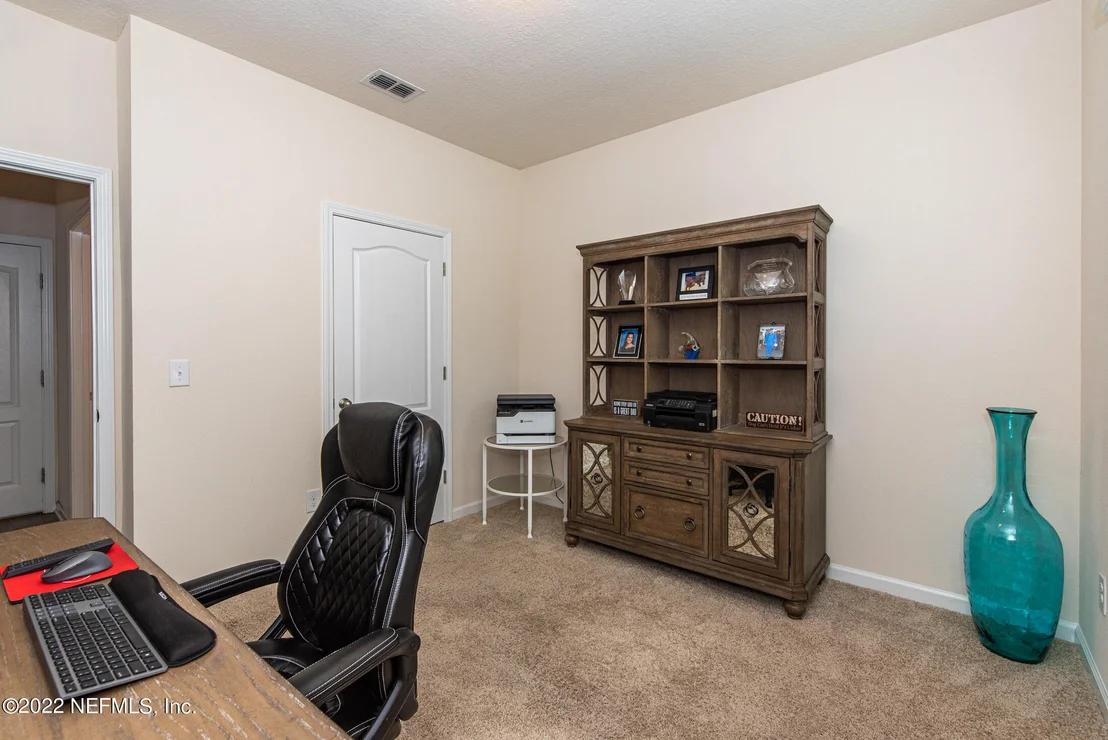 Photo of 237 CHASEWOOD Drive