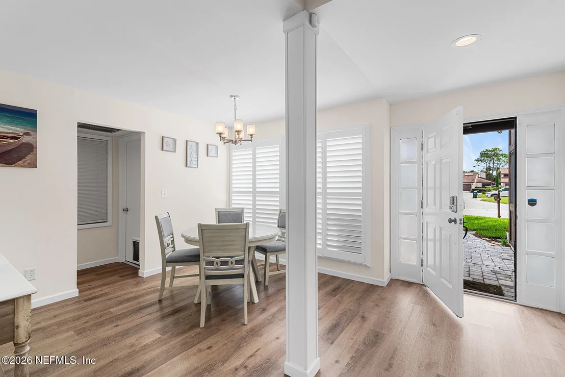 Photo of 7842 LINKSIDE Drive