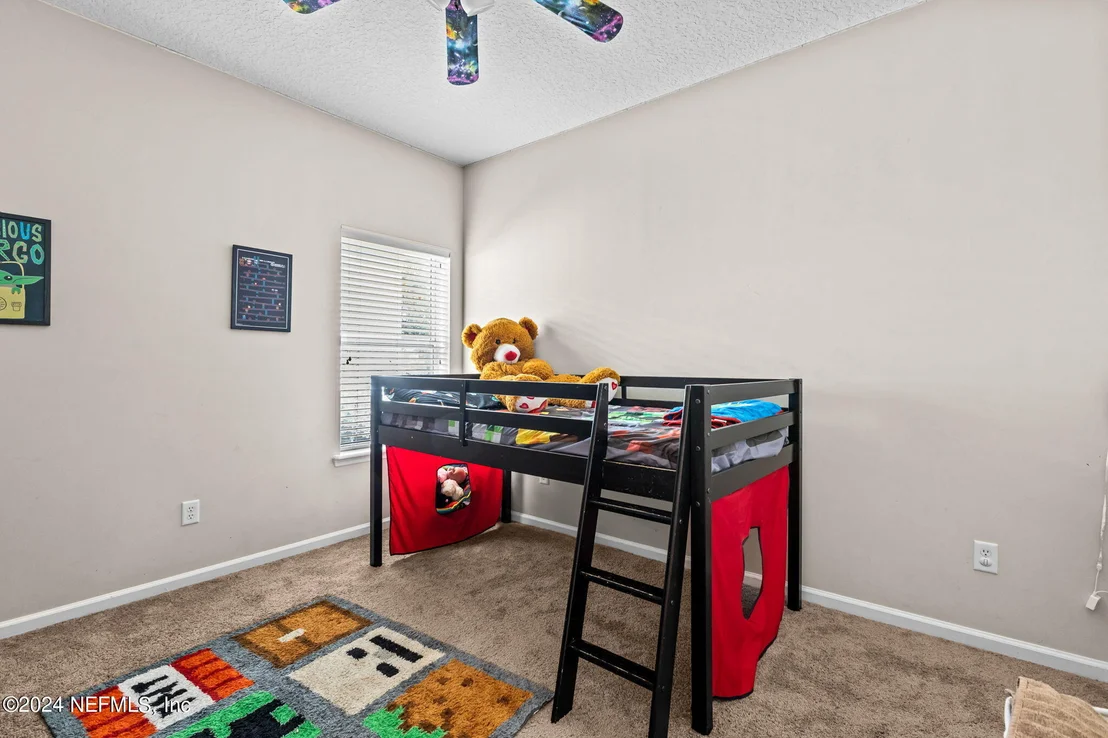 Photo of 6044 WHITE TIP Road