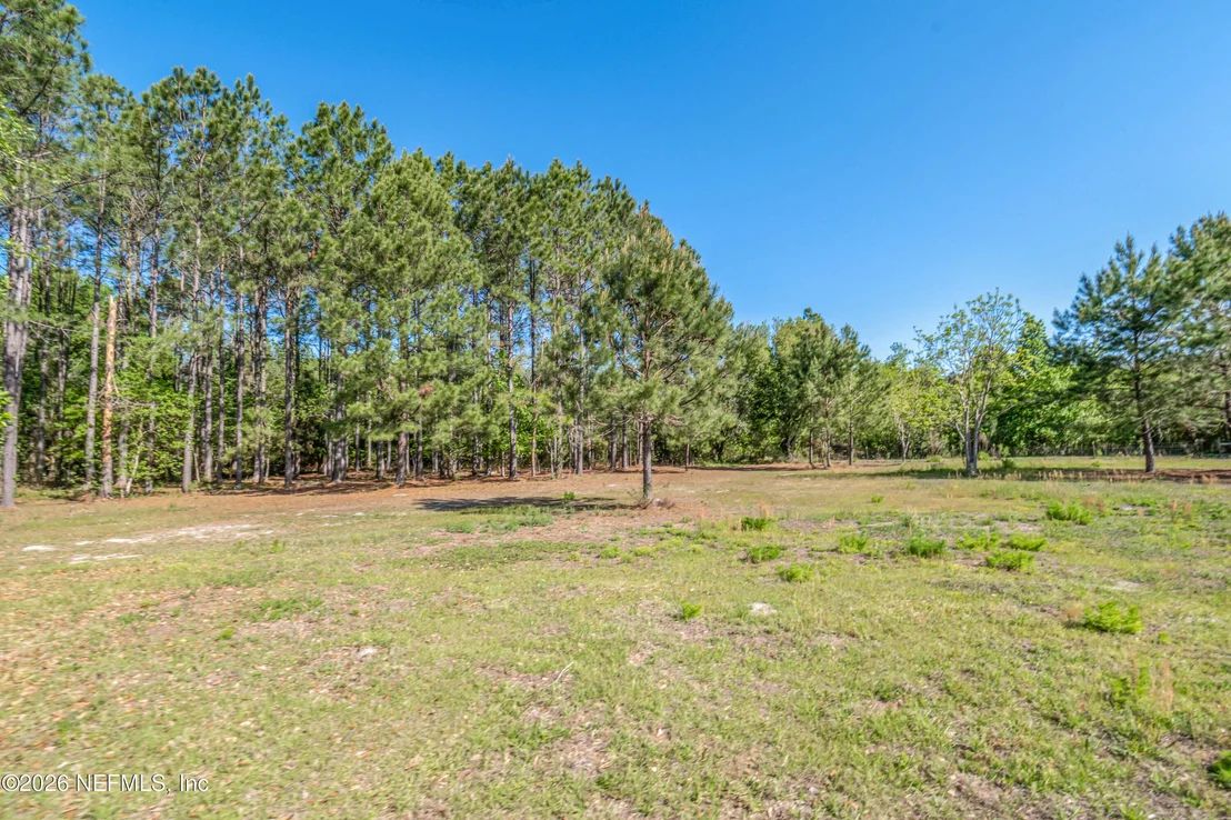 Photo of 8219 MUD LAKE Road