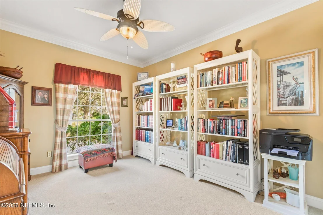 Photo of 700 PINECREST ISLE Court