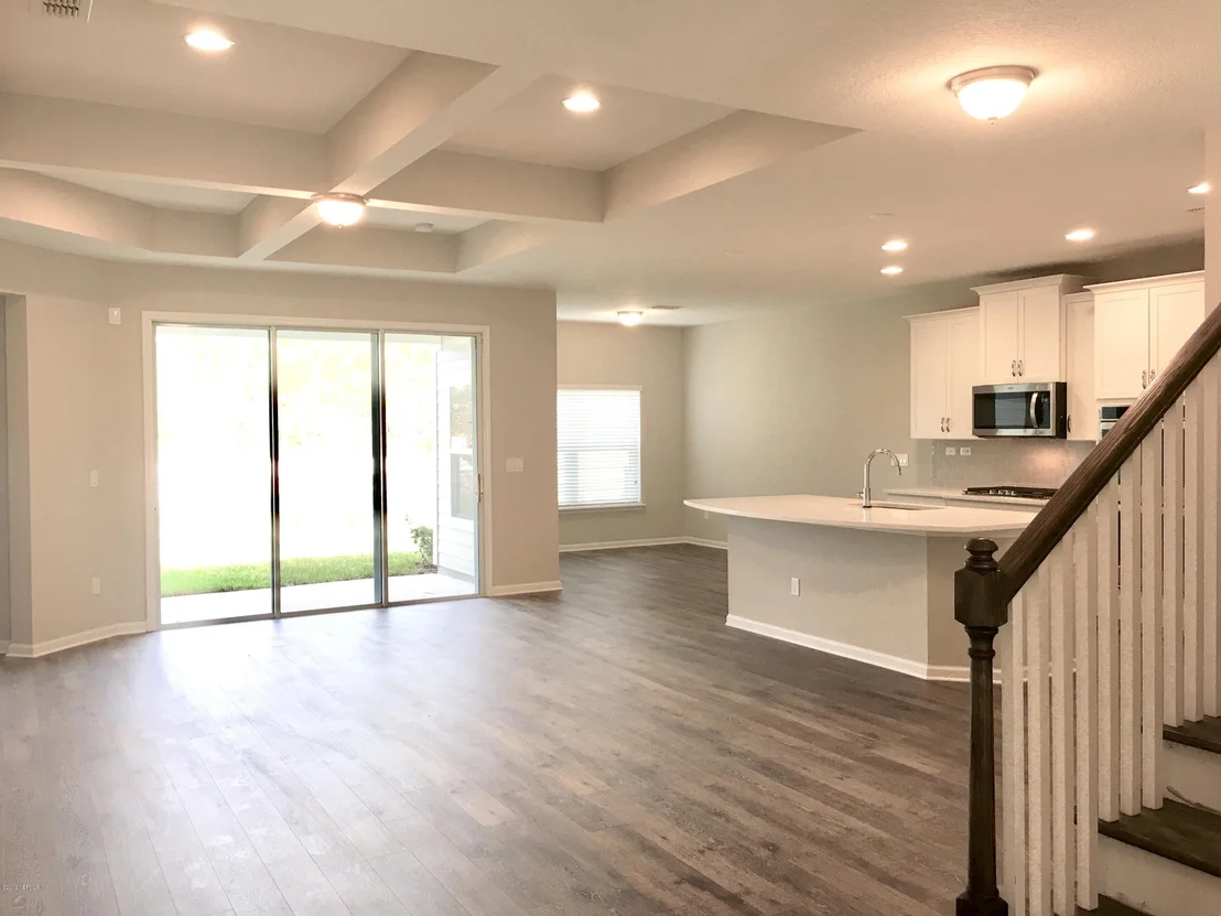 Photo of 222 LOMBARD Way