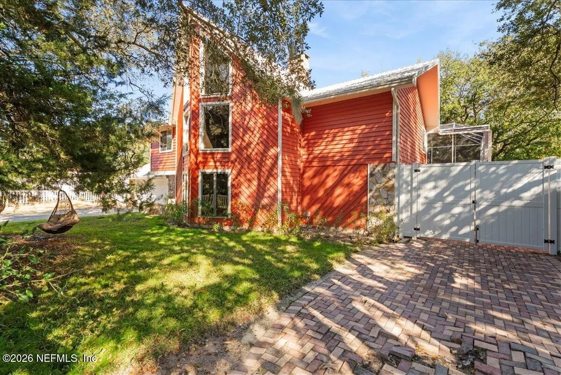 Photo of 4 SANTA MARIA Lane