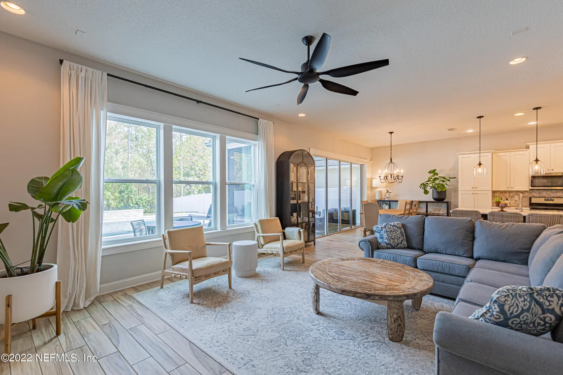 Photo of 78 CALUMET Drive