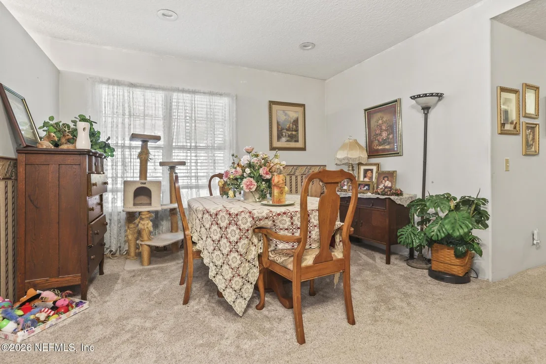 Photo of 1506 DOUBLETREE Road