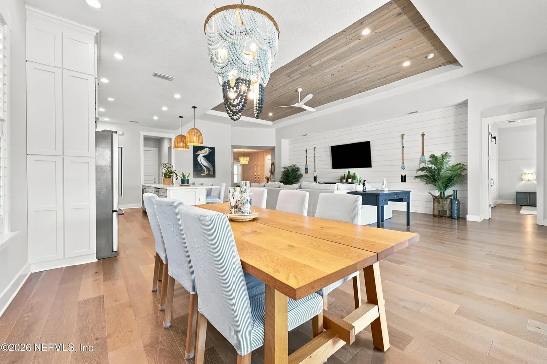 Photo of 220 PINE HAVEN Drive