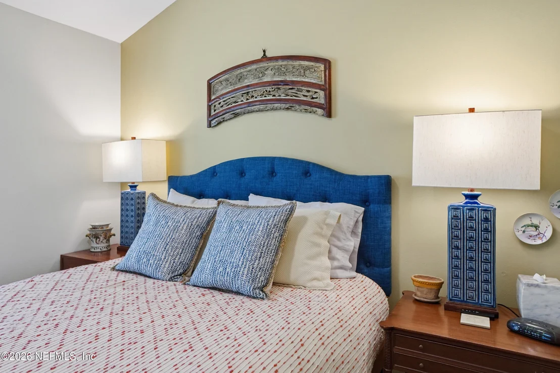 Photo of 276 BRIGHTON Court
