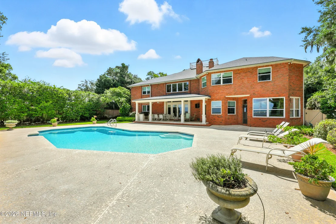 Photo of 2957 FOREST Circle