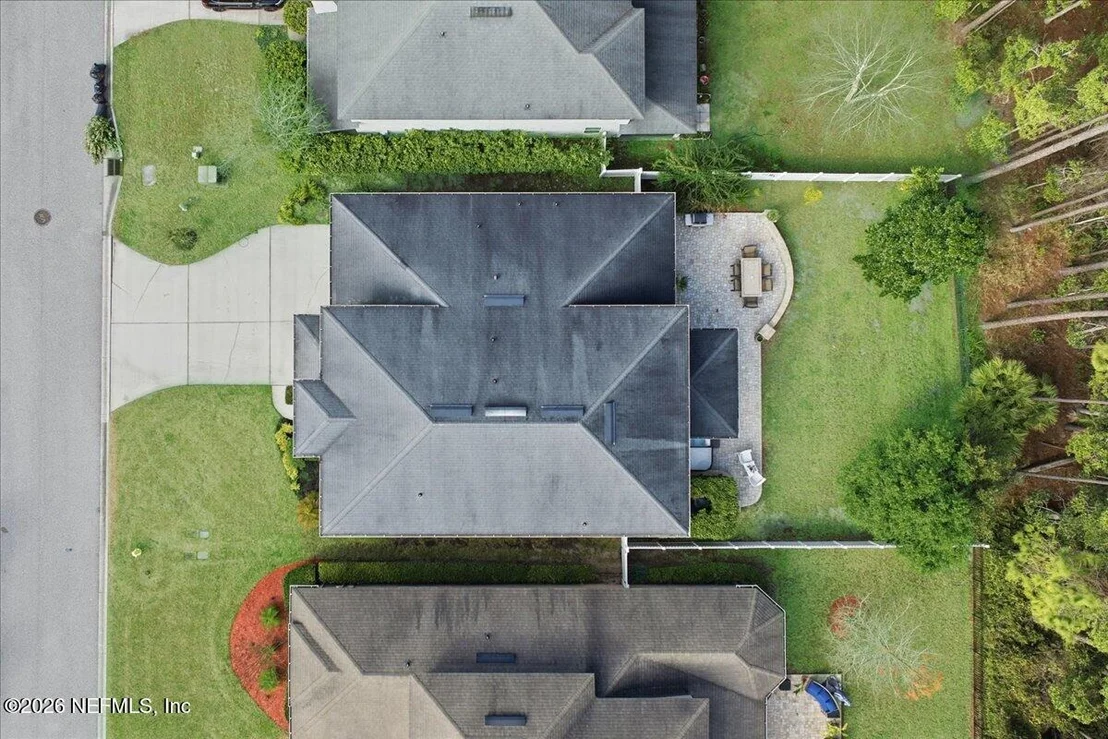Photo of 184 ROCKCREEK Drive