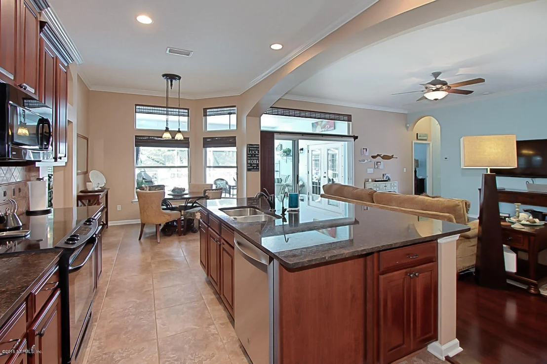 Photo of 290 ROARING BROOK Drive