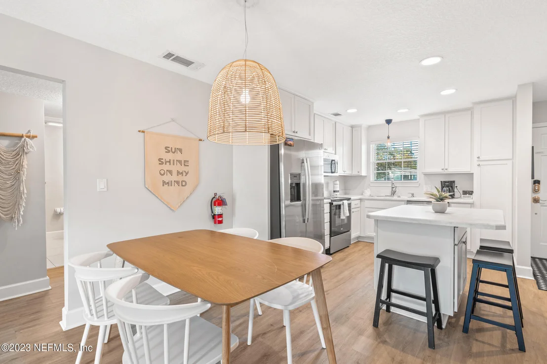 Photo of Unit 2A at 405 FLAGLER Boulevard