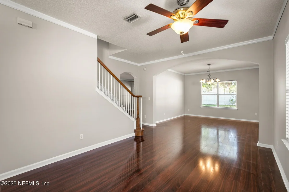 Photo of 1821 ENTERPRISE Avenue