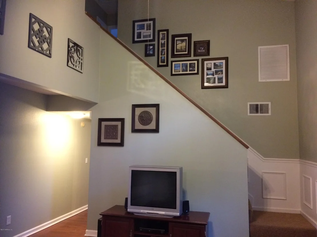 Photo of 418 HARVEST BEND Drive
