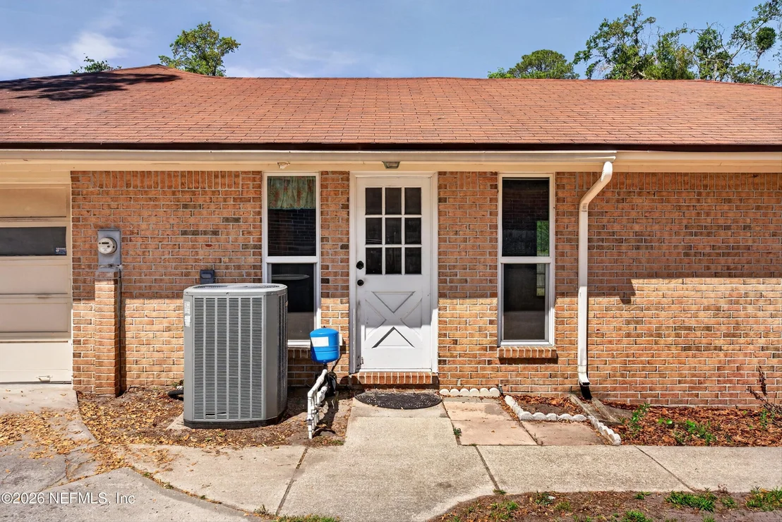 Photo of 5353 RIVERTON Road