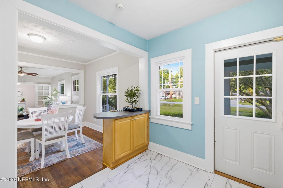 Photo of 1335 MURRAY Drive