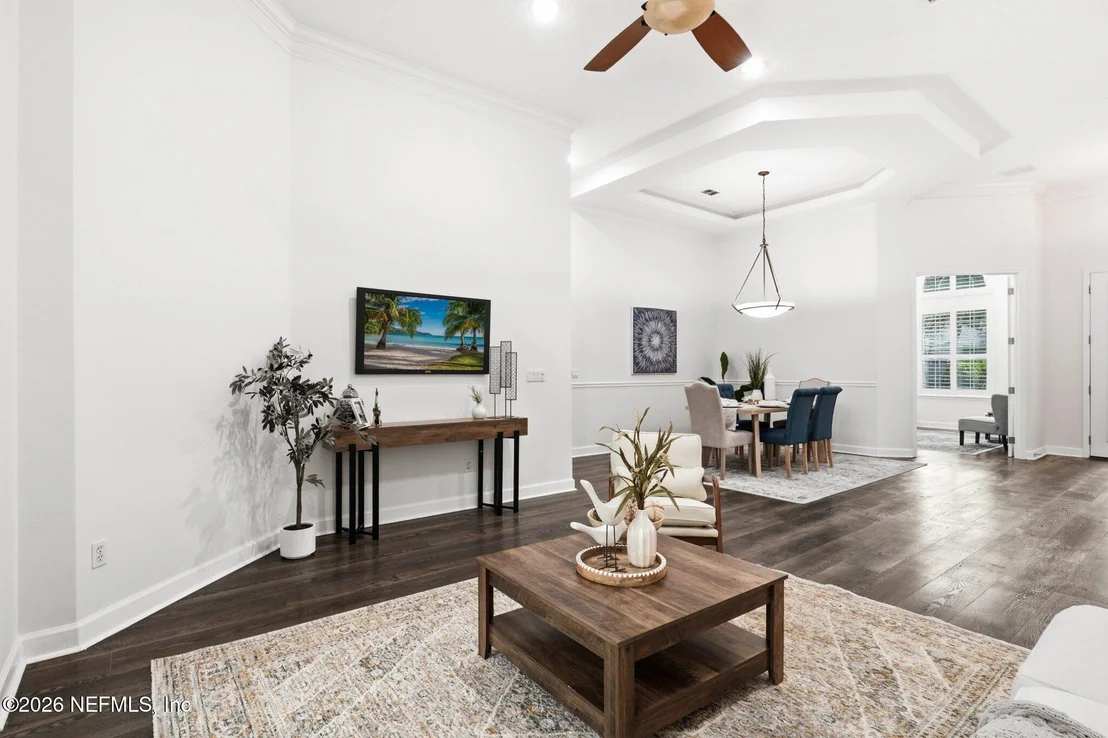 Photo of 215 PARKSIDE Drive