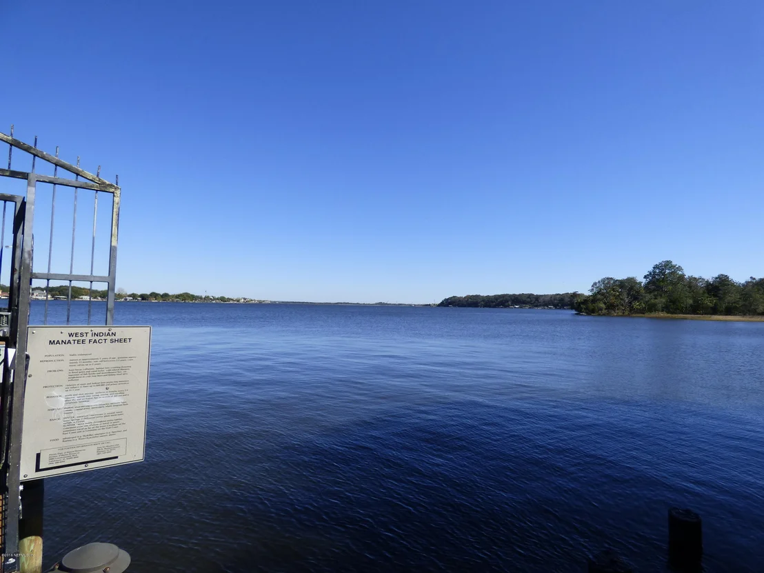 Photo of 4928 MARINERS POINT Drive