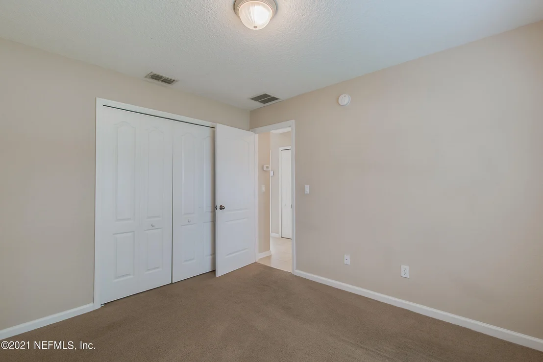 Photo of 10898 BIRCHARD Lane