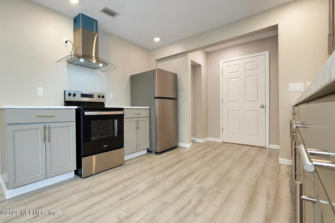 Photo of 804 WESTBROOK Road