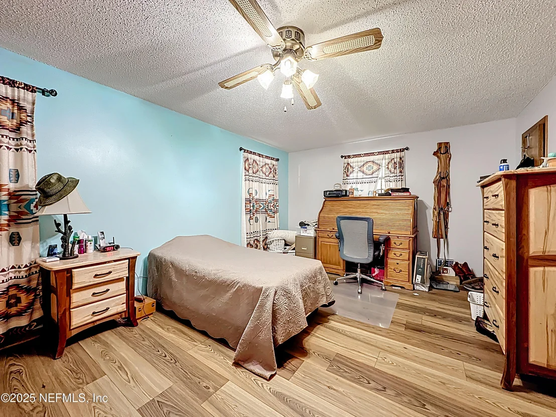 Photo of 35061 KAREN Road