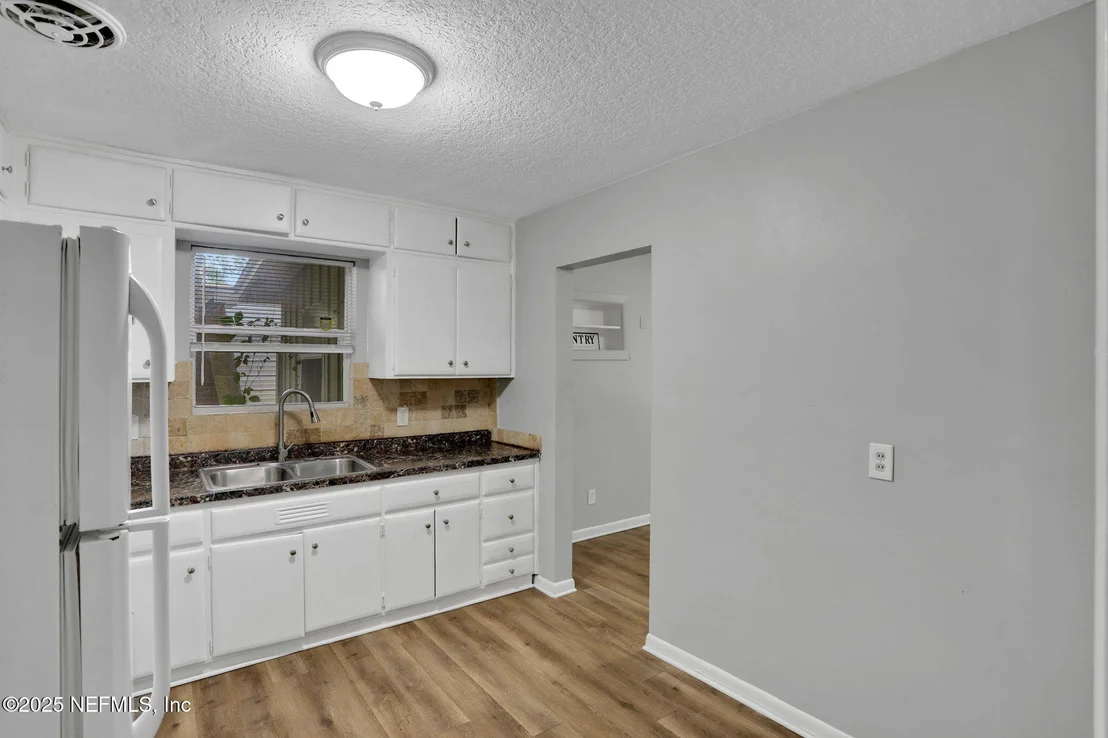Photo of 3145 PLUMTREE Drive