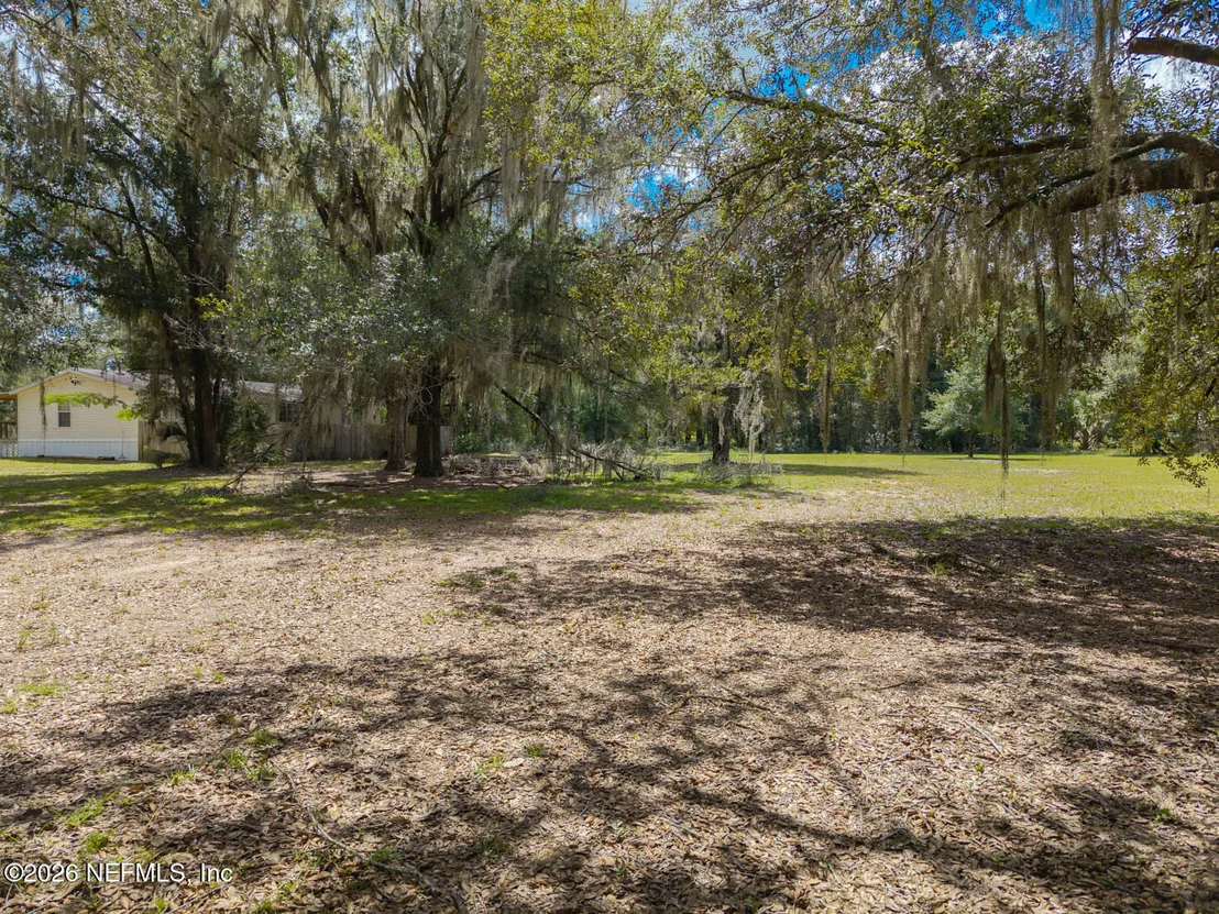 Photo of 101 W STRICKLAND Road