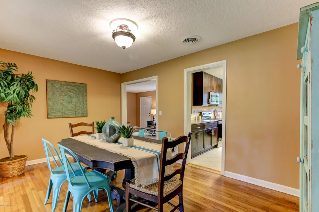 Photo of 7462 SPINOLA Road