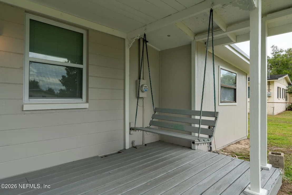 Photo of 215 HILLTOP Drive