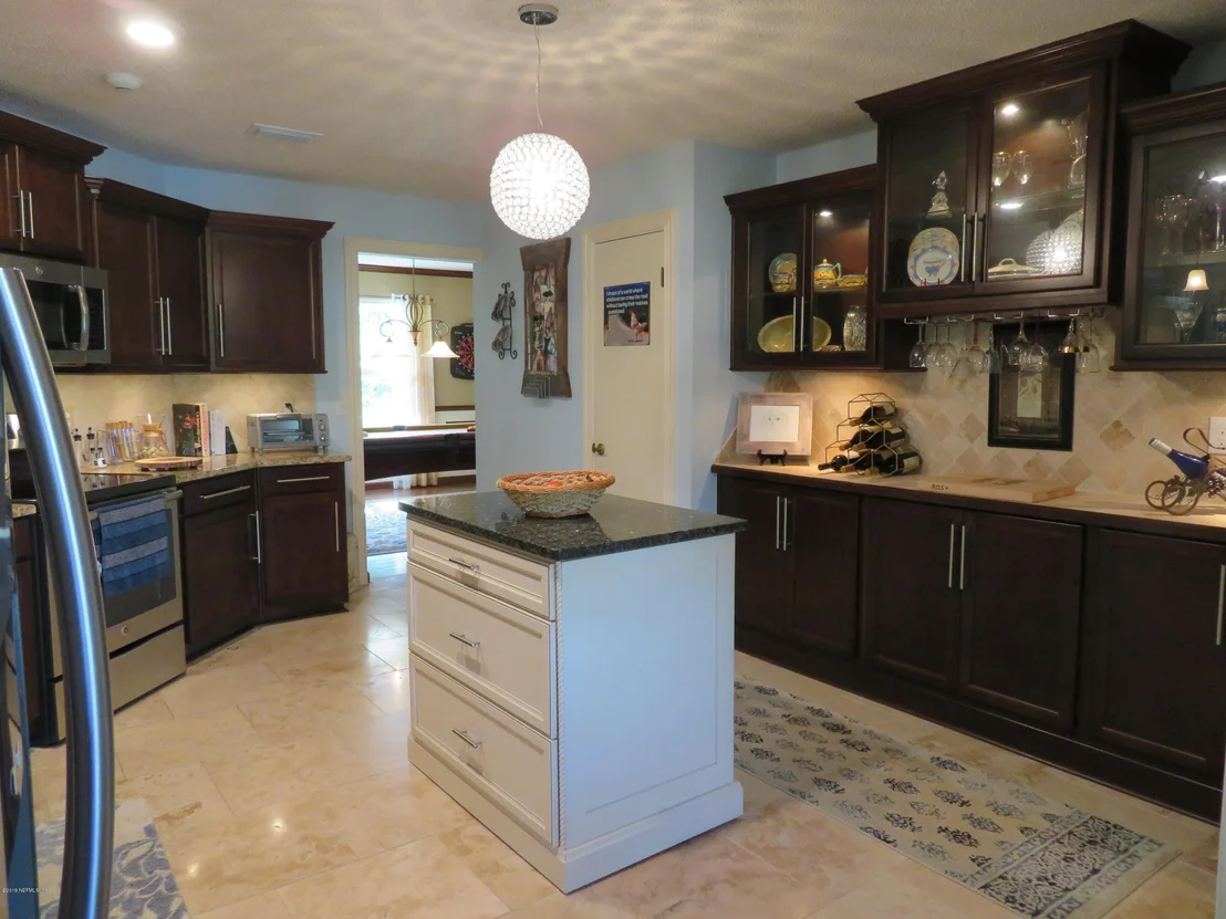 Photo of 14413 POND PLACE