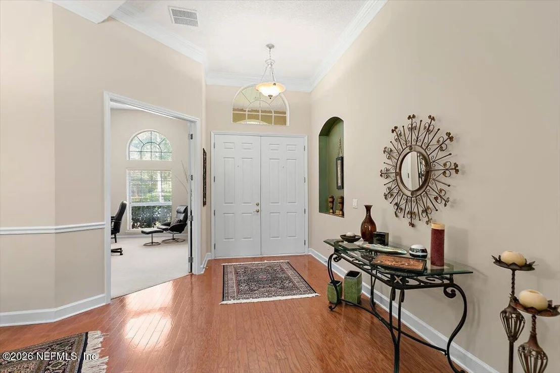 Photo of 1700 E COBBLESTONE Lane
