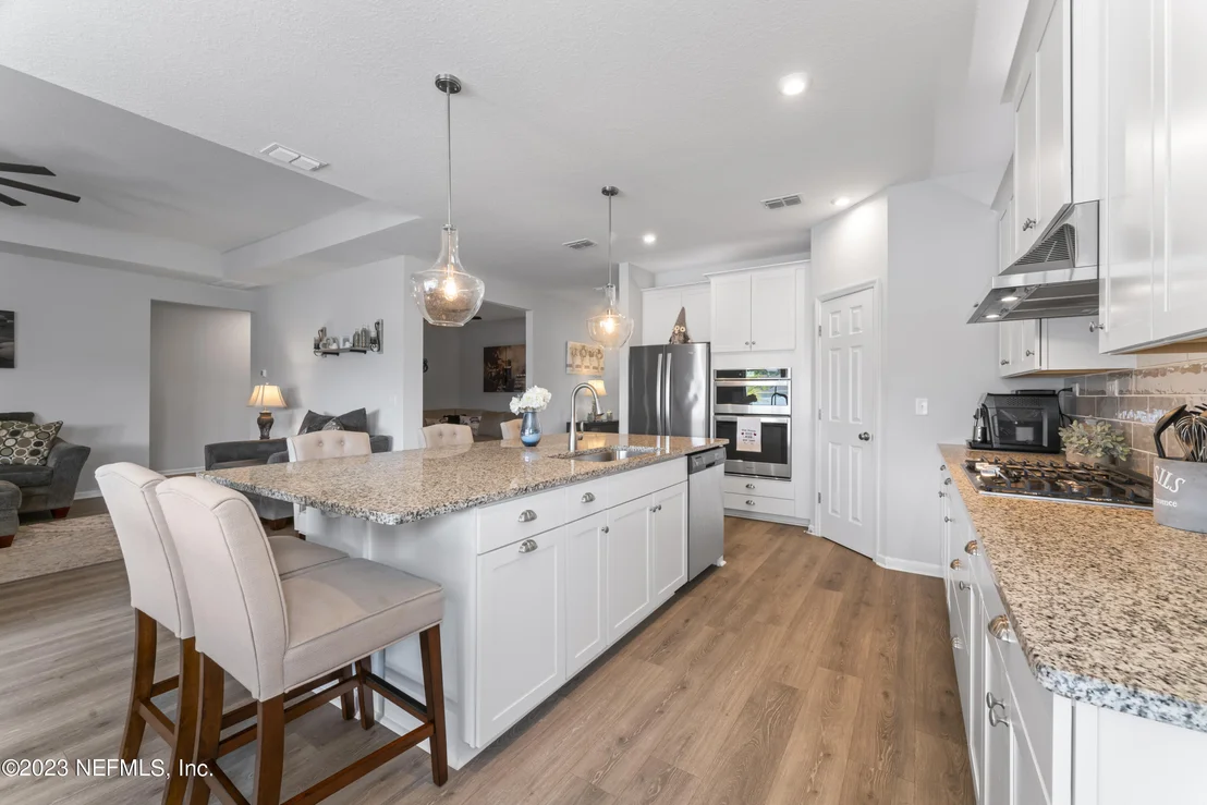 Photo of 157 CATESBY Lane