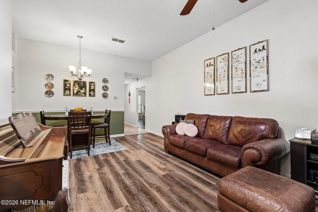 Photo of 187 TIMBERWOOD Drive