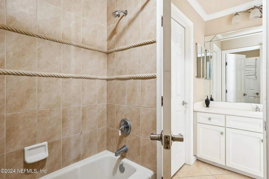 Photo of 4007 EAGLE LANDING Parkway