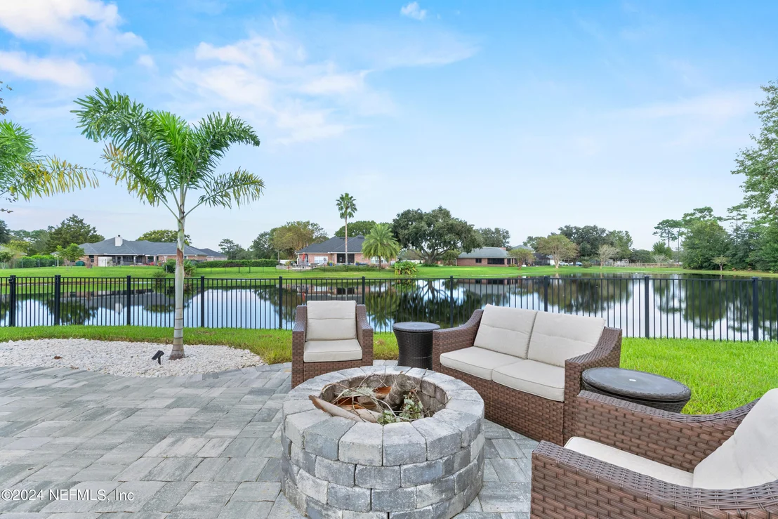 Photo of 10017 PLANK Lane