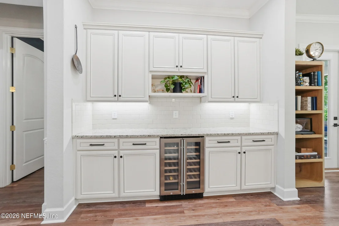 Photo of 8621 MABEL Drive