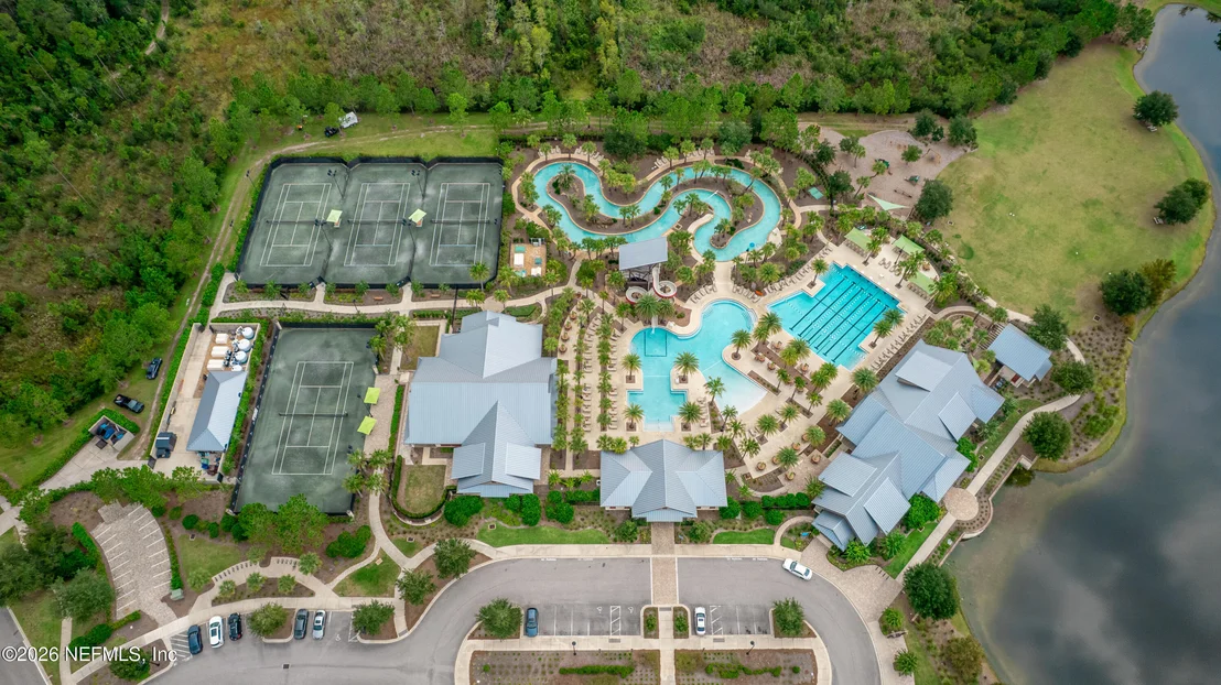 Photo of 226 TOWER Court
