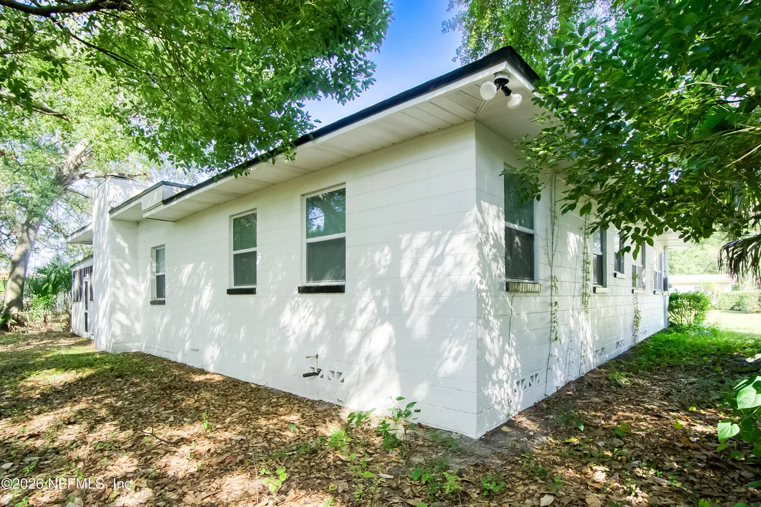 Photo of 6910 CARTIER Circle