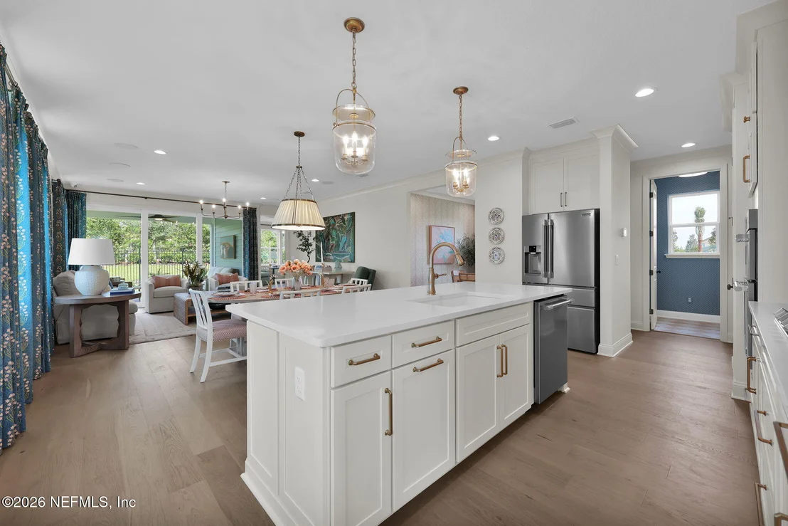 Photo of 342 SEAMARK Drive