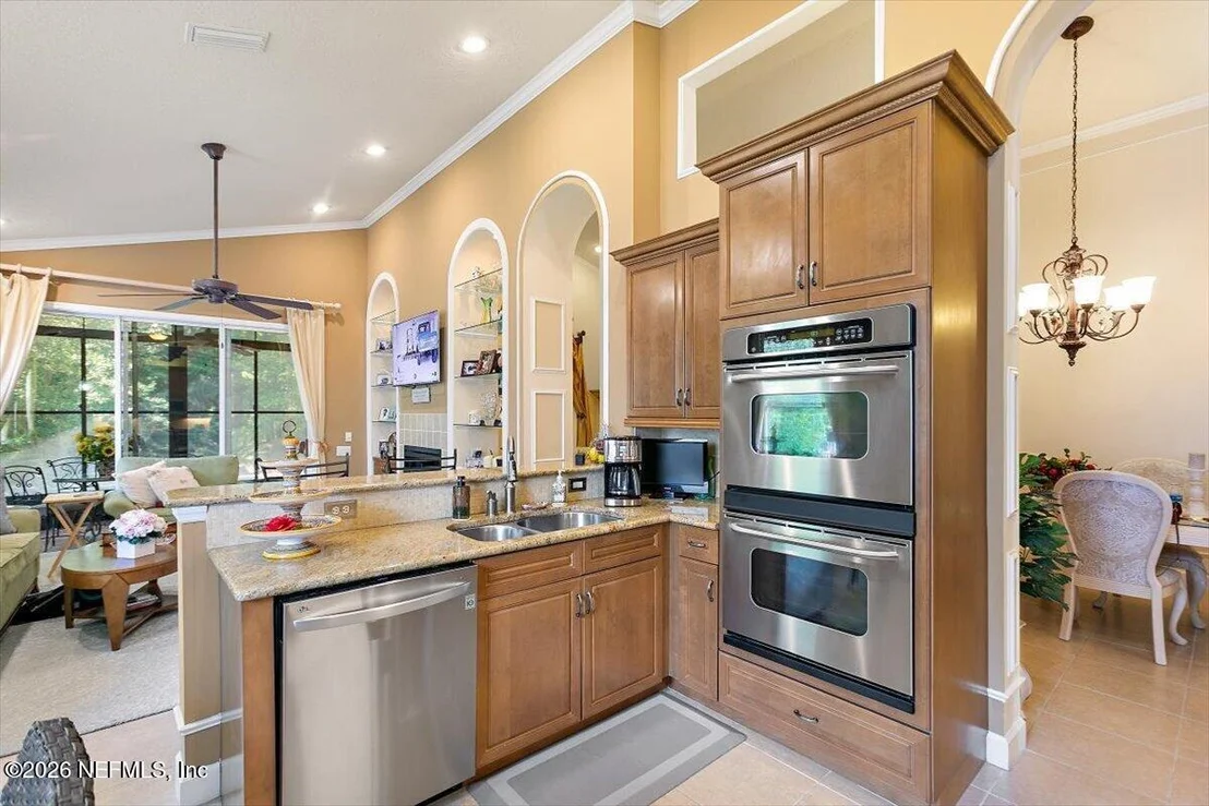 Photo of 521 OLYMPIC Circle
