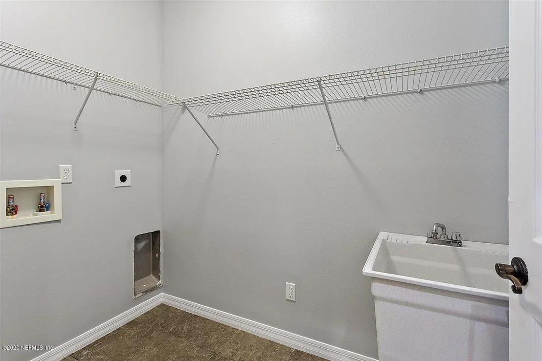 Photo of 8205 OAK BLUFF Road